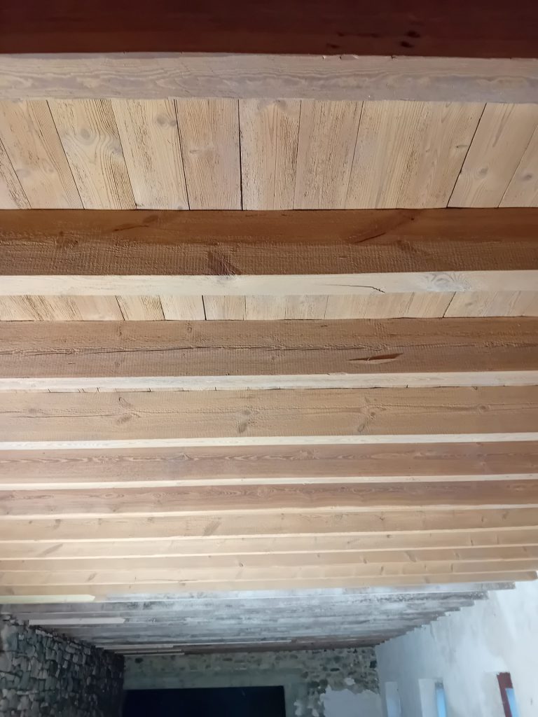 Aérogommage plancher bois